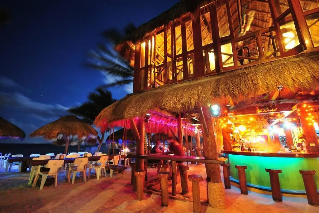 Akumal Heaven Beach Access 7 Rooftop Pools W Caribbean Sea Views + Beach Club 0*,  Mexico
