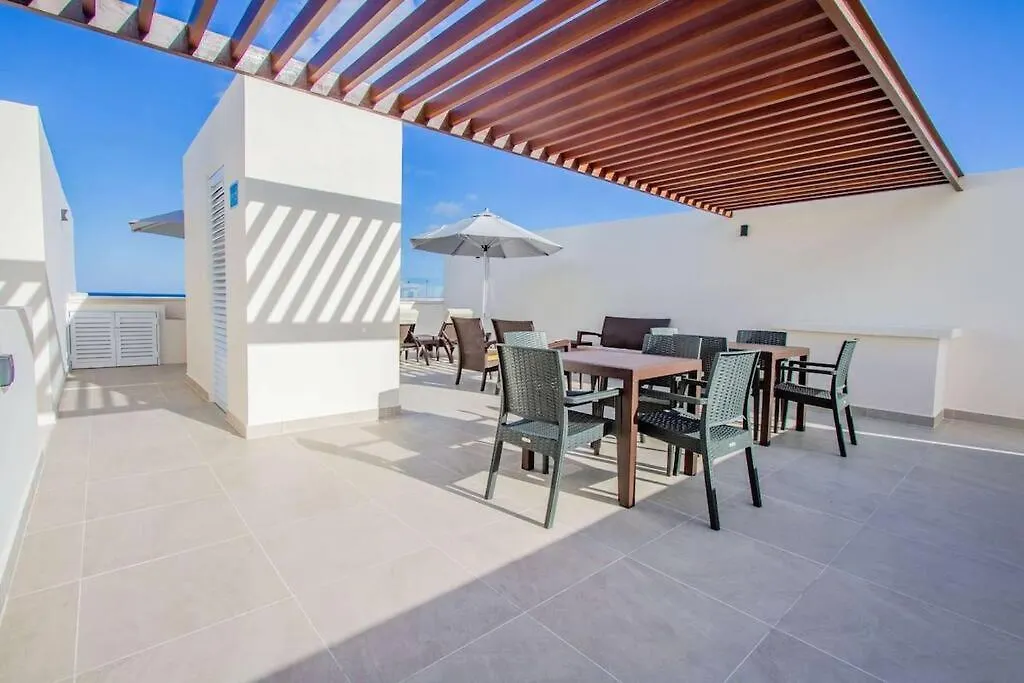 Akumal Heaven Beach Access 7 Rooftop Pools W Caribbean Sea Views + Beach Club Apartment