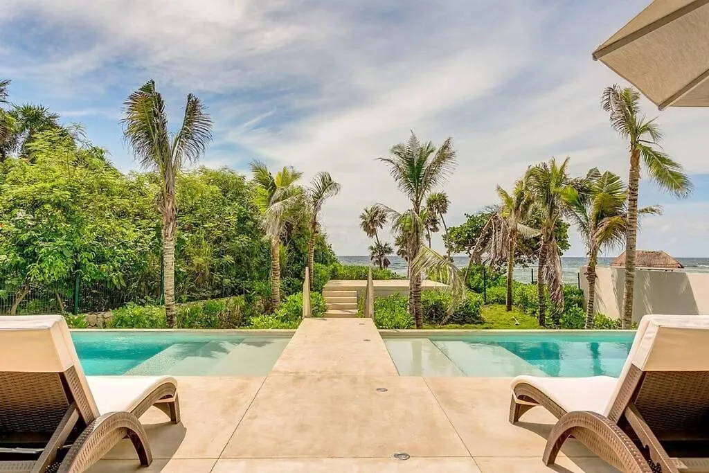 Akumal Heaven Beach Access 7 Rooftop Pools W Caribbean Sea Views + Beach Club 0*,  Messico